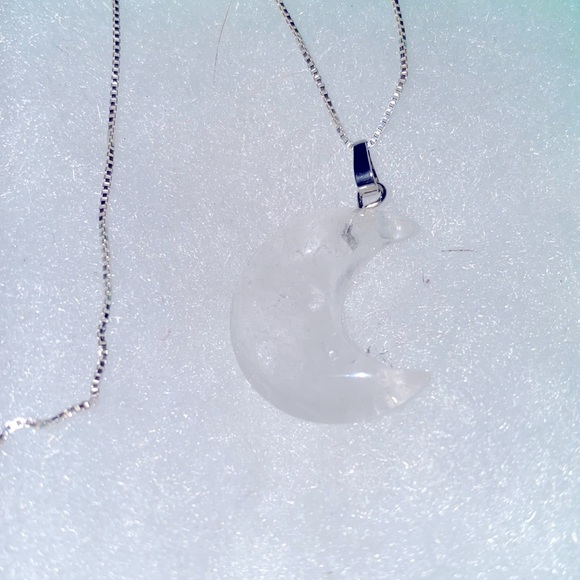 Quartz Crystal Moon 🌙 boho hippie Sterling Silver 16” Necklace - Picture 4 of 6